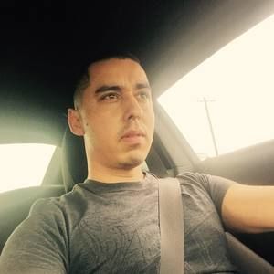 Meet your Posher, Ramiro